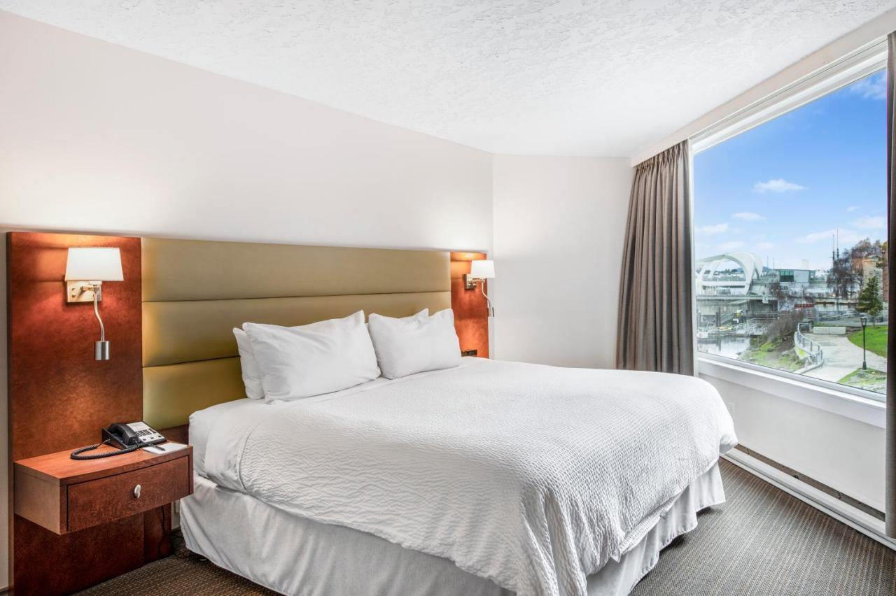 Victoria Regent Waterfront Hotel & Suites Ngoại thất bức ảnh